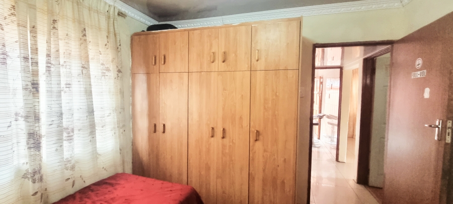 6 Bedroom Property for Sale in Mdantsane Nu 16 Eastern Cape